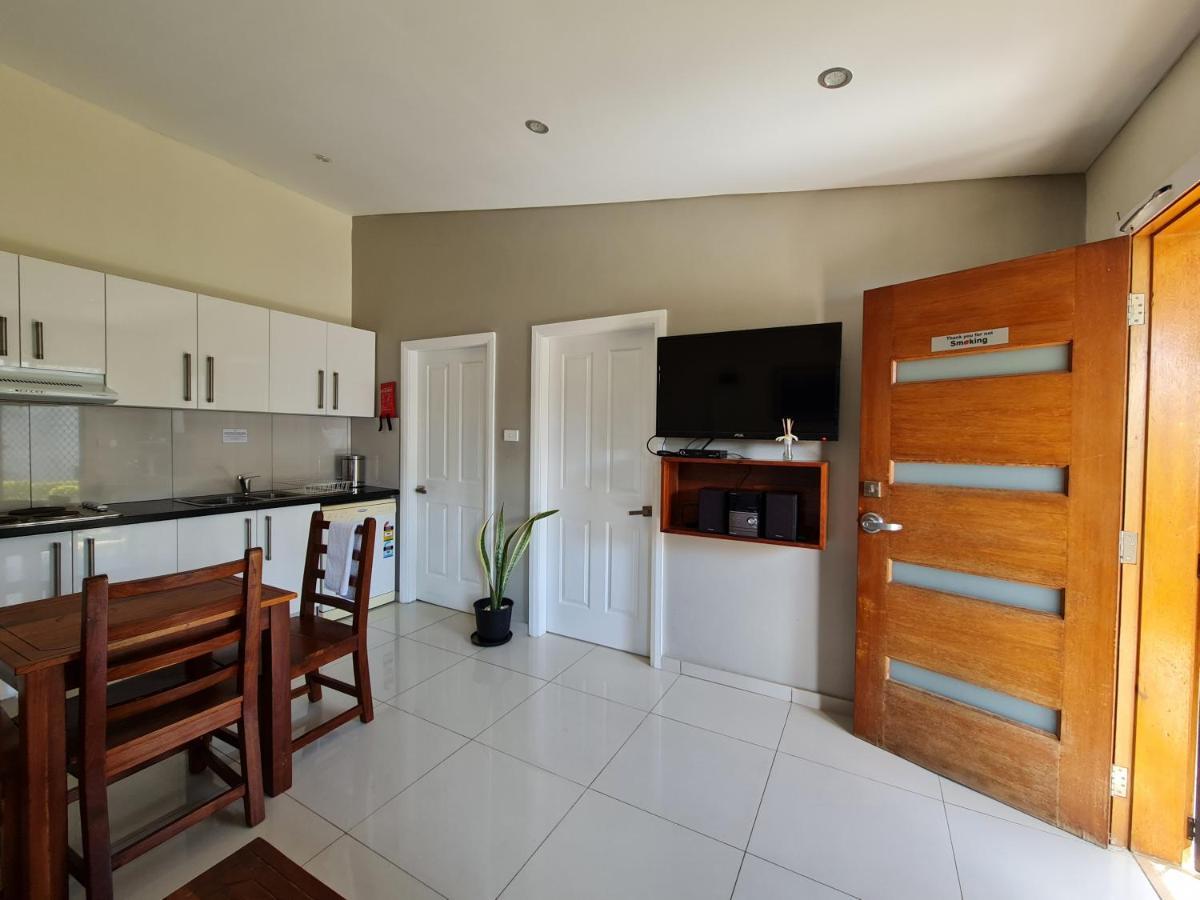 New Door Apartments 325 Nadi Exterior photo
